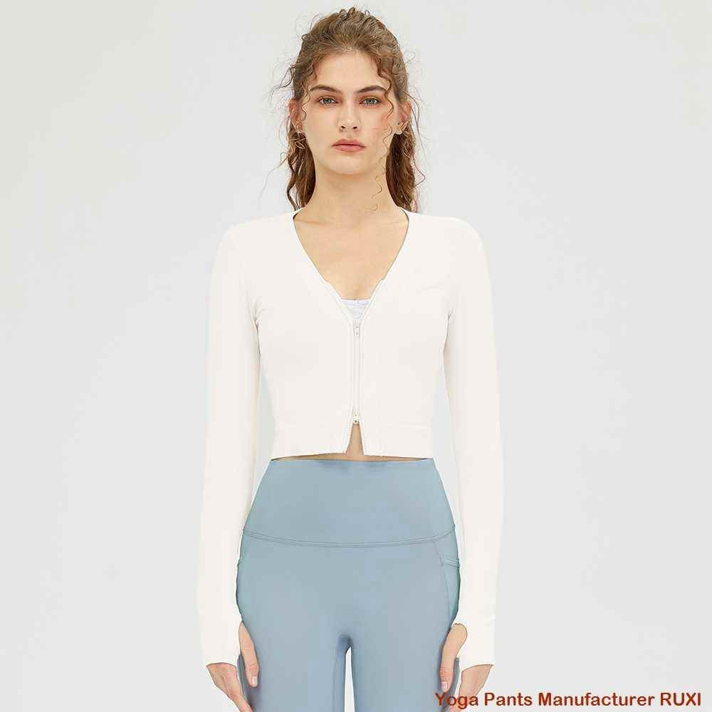 شورت جولف نسائي مع جيوب RUXI